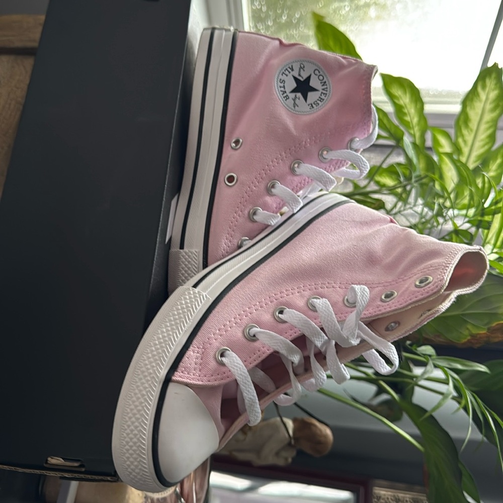 Converse “NEW” Youth 3 Pink Foam